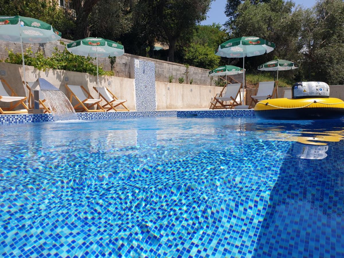 Grejm Family Apartments Petrovac 外观 照片
